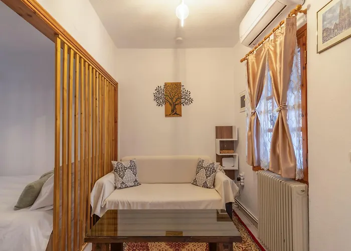 Christinas House Apartment Trikala (Thessaly)